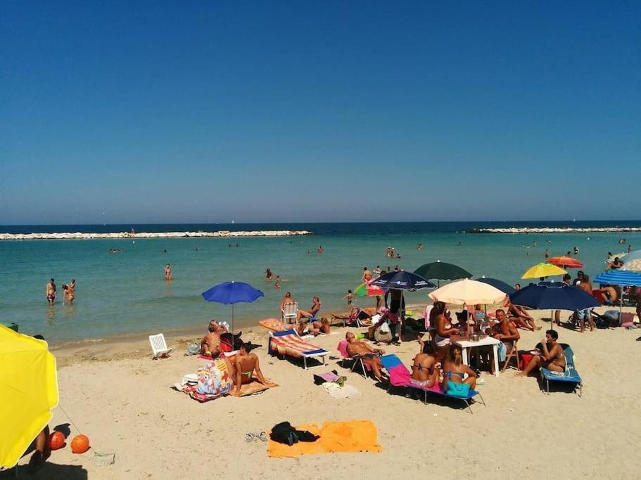 Appartamento Ciccime Sea House Bari Esterno foto